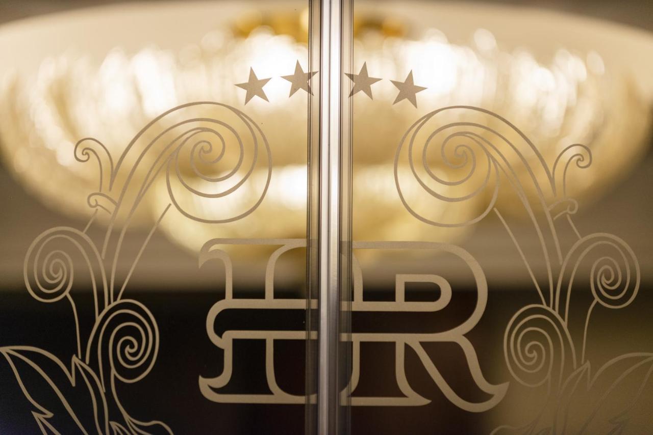 Hotel Rojan Sulmona Kültér fotó
