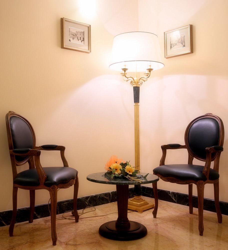 Hotel Rojan Sulmona Kültér fotó