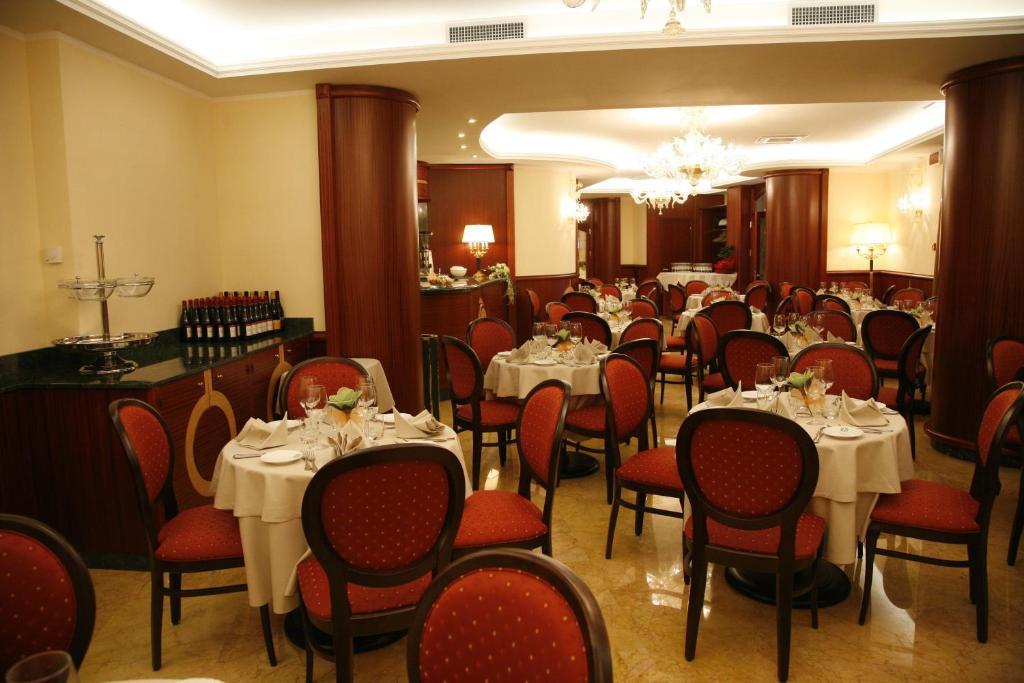Hotel Rojan Sulmona Kültér fotó