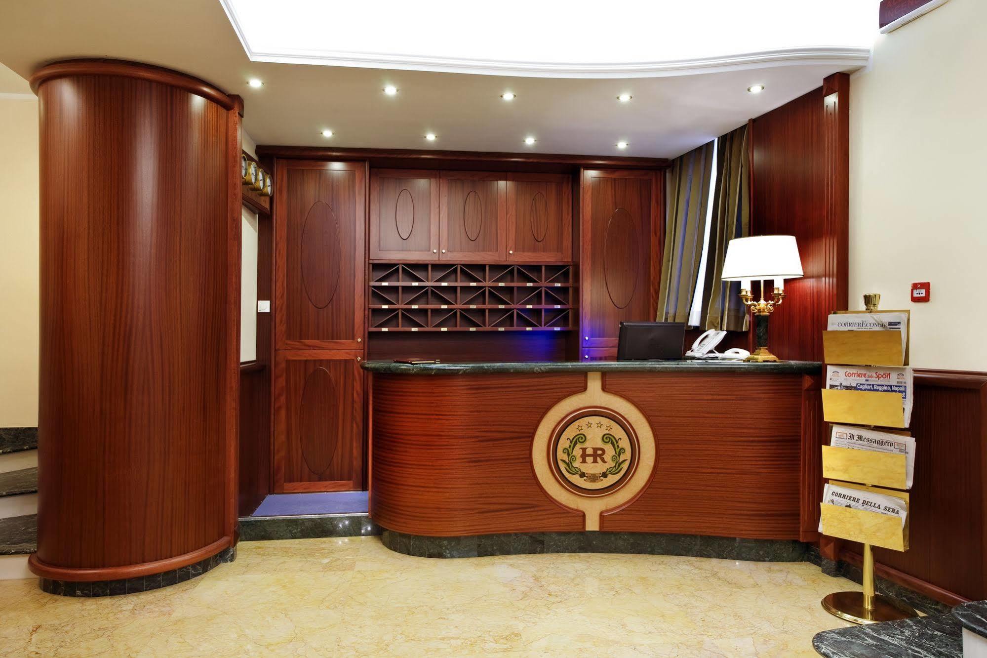 Hotel Rojan Sulmona Kültér fotó