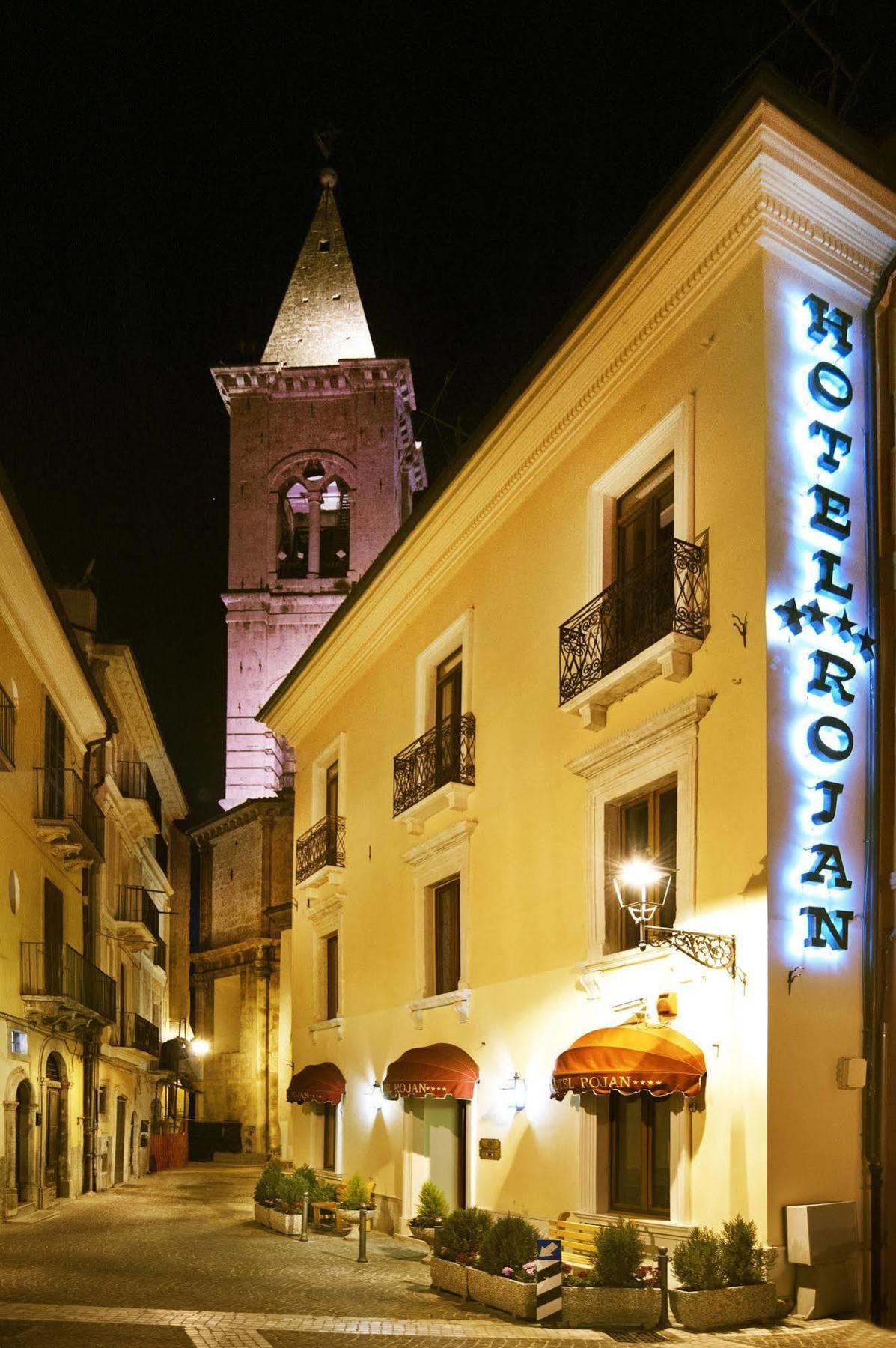 Hotel Rojan Sulmona Kültér fotó